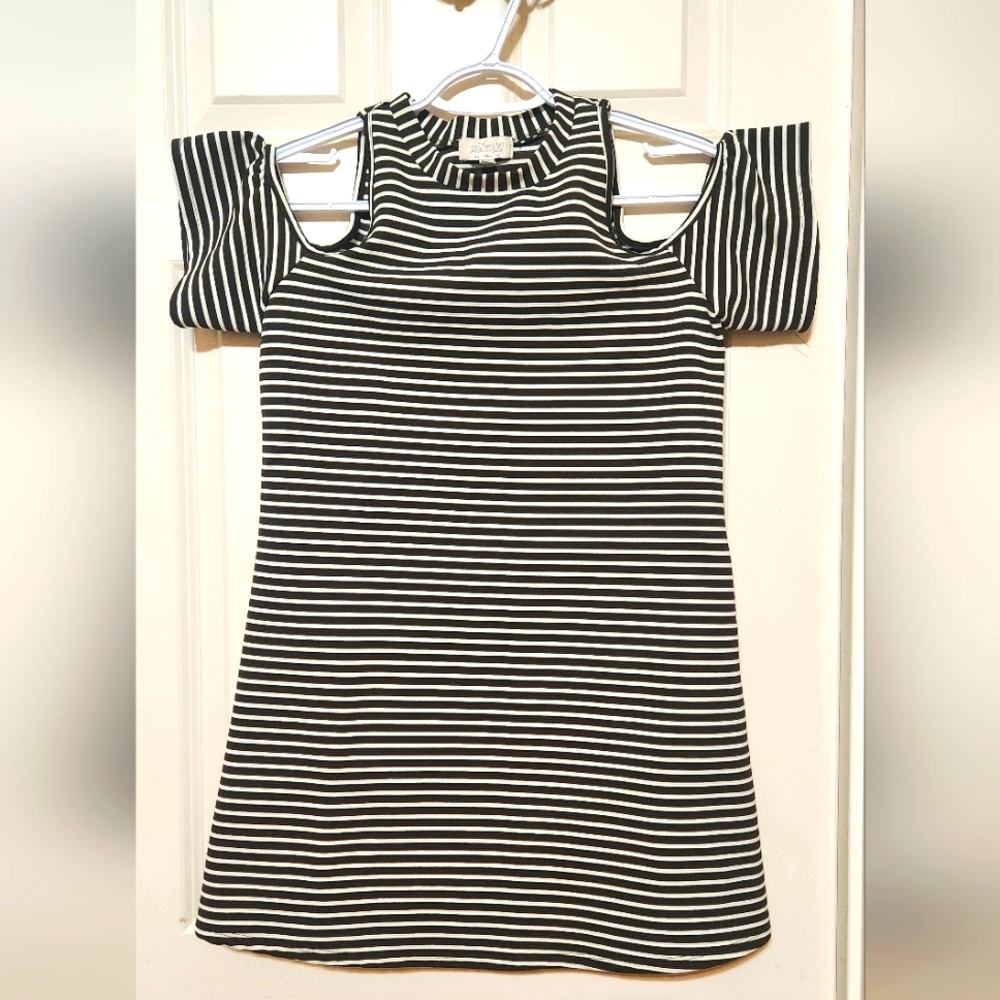 Cute womans Olive green and white stripped open shoulder dress Sz S